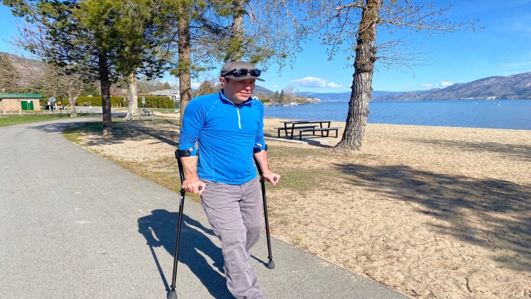 The Anthony Robbins Guide to FASHION HOUSE by Tony Robbins Img 4845