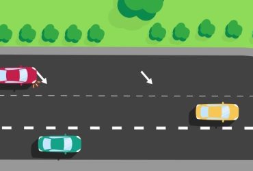 How Far Can You Travel in a T3 Lane if You Need to Overtake the Vehicle Turning Right