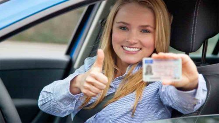 Il Segnale Raffigurato è Posto a Non Più Di 25 Metri Dall’incrocio Patente
